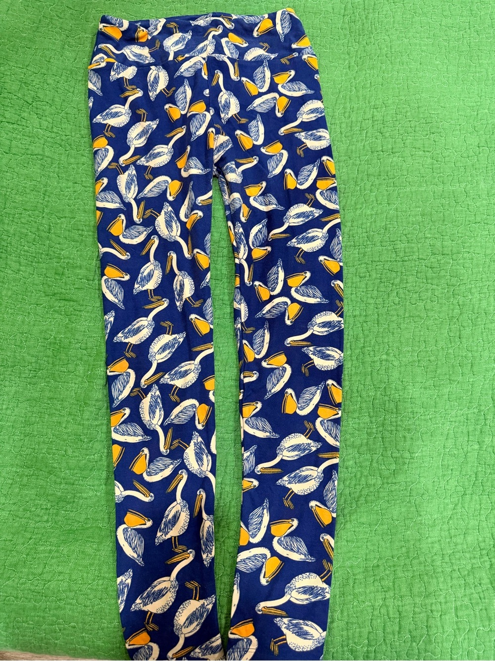 LuLaRoe Blue Pelican Print Leggings with Yellow Accents